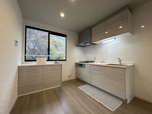 メゾン・ナンディナ　Ａ棟　＊＊ A0201号-2