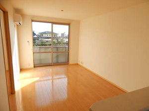 メゾン　エクレール　Ｂ棟　＊ B0201号-2