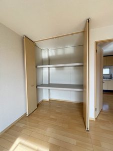 シャーメゾンマリネス A0101号-14