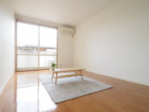 メゾンパリス坂之上　＊ A0208号-2