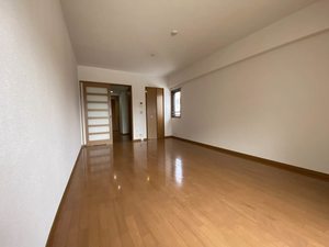 アネシス片野　＊＊ A0503号-7