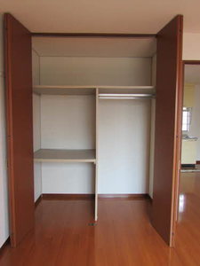 シャイニー・ウイング A棟 ** A0101号-8