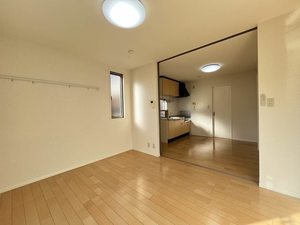 サンク・ブランシェ　Ｃ棟　＊＊ C0102号-2