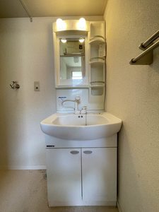 シャーメゾン不知火　＊＊ A0202号-4