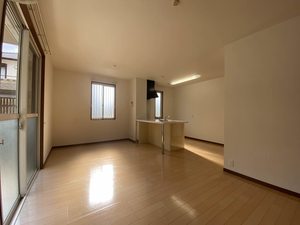 フォレスタＭ　プリモ A0102号-2