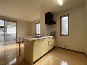 フォレスタＭ　プリモ A0102号-3