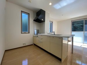 フォレスタＭ　プリモ A0201号-3