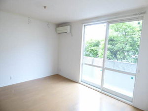 ソレイユ日の出　Ｂ棟　＊ B0102号-2