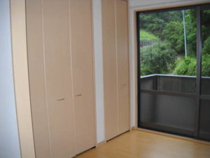 ヴァレー・アグスタ　＊＊ A0201号-4