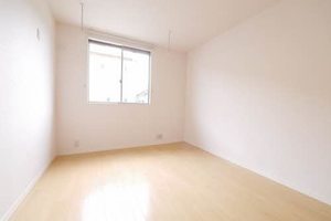 シャーメゾン朽網Ⅱ　Ｂ棟　＊ B0201号-4