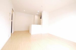 シャーメゾン朽網Ⅱ　Ｂ棟　＊ B0201号-8