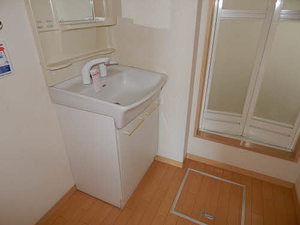 ストーク　２番館　Ａ棟　＊＊ A0102号-3