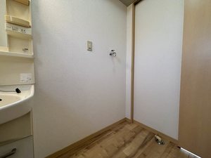 ストーク　２番館　Ｂ棟　＊＊ B0101号-6