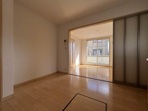 ストーク　２番館　Ｂ棟　＊＊ B0101号-12