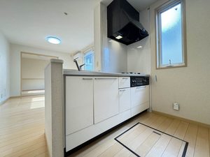 ディアス今泉　＊＊ A0102号-3