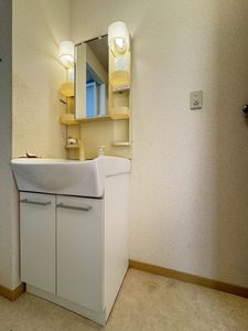 ディアス今泉　＊＊ A0102号-6