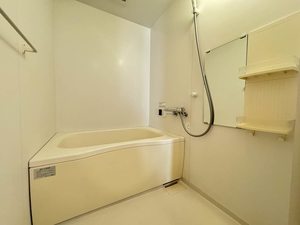 ディアス今泉　＊＊ A0202号-4