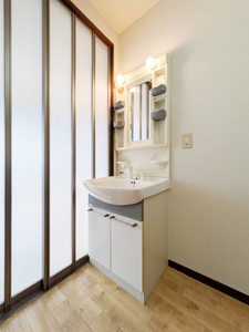 アヴァンツァーレ浦田　＊＊ A0201号-6