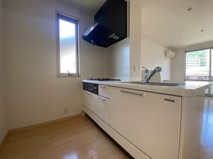 ヴィラ・パルコ A棟 * A0201号-3