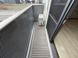 ホルサムコート　Ｂ棟　＊＊ B0201号-13