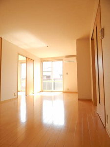 ラ・プランタン　＊ A0201号-4