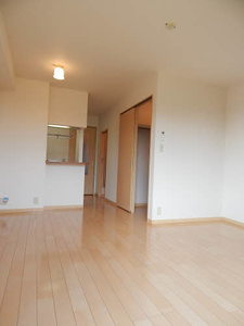 Ｔ・ＳファミールⅢ　＊＊ C0102号-11