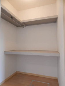 Ｔ・ＳファミールⅢ　＊＊ C0102号-13