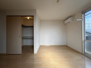 Ｔ・ＳファミールⅢ　＊＊ C0205号-14