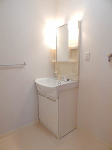 ステラコート　Ａ棟　＊＊ A0201号-7