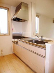 フローラ　　Ｂ棟 B0102号-3