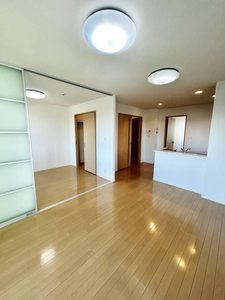 メゾンエスポワール Ⅲ棟 * C0201号-2