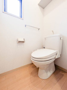 ラビアンローズⅢ　Ｂ棟　＊＊ B0102号-8