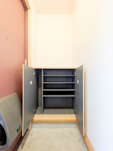 ラビアンローズⅢ　Ｂ棟　＊＊ B0102号-10