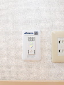 ラビアンローズⅢ　Ｂ棟　＊＊ B0102号-13