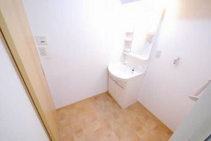 カーサ　アッコッリェンテ　野見山　＊＊ A0201号-5