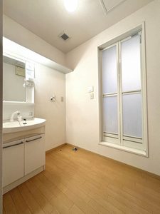 ヴァン・シャトーＮ＆Ｍ　＊＊ A0101号-5