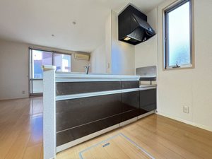 シャーメゾンＨＩＫＡＲＩ　＊＊ A0103号-3