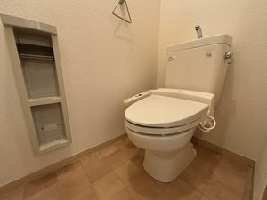 ヴィラ　ウィステリア新小が倉　Ａ棟　＊ A0101号-6