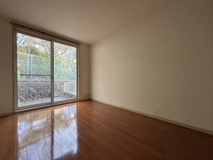 ヴィラ　ウィステリア新小が倉　Ａ棟　＊ A0101号-7