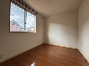 ヴィラ　ウィステリア新小が倉　Ａ棟　＊ A0101号-9