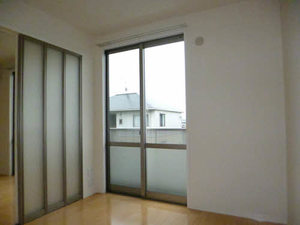 サクラージュⅡ　Ｂ棟　＊＊ B0101号-6