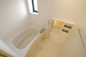 ファミールオガタ　Ａ棟　＊ A0201号-4