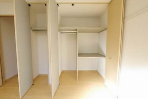 ファミールオガタ　Ａ棟　＊ A0201号-8