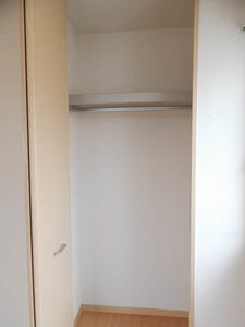 ファミールオガタ　Ａ棟　＊ A0202号-14