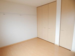 ファミールオガタ　Ａ棟　＊ A0202号-15