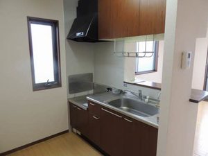 ファミールオガタ　Ｃ棟　＊ C0202号-3