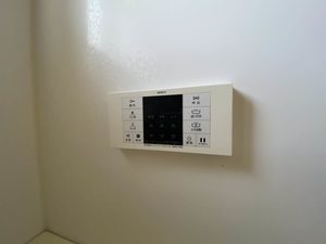 リンデンバーム　Ｂ棟　＊＊ B0101号-15