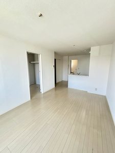 カーサ・ラピス　Ａ棟　＊＊ A0202号-2