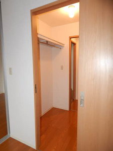 カーサ・ラピス　Ｂ棟　＊＊ B0101号-7