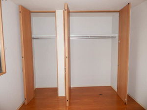 カーサ・ラピス　Ｂ棟　＊＊ B0101号-14